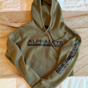 Alphalete Cropped Hoodie